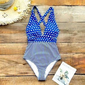 CUPSHE Blue Polka Dots And Stripes Print One-Piece